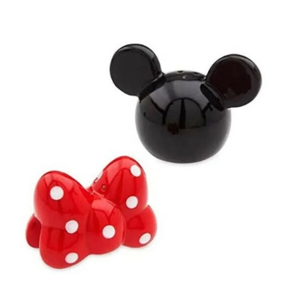 Minnie Salt & Pepper Shakers - Picture 3 of 5